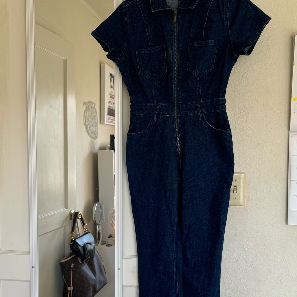 Denim jumpsuitt 🩵 - Picture 4 of 4